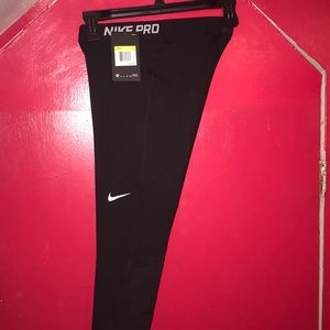Nike Capri Leggings